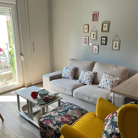 The Art Apartment *
